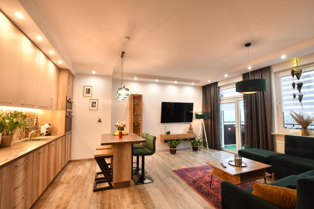 Green Penthouse Грудзёндз Экстерьер фото
