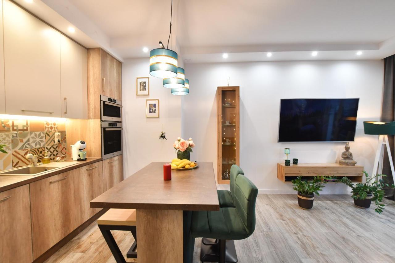 Green Penthouse Грудзёндз Экстерьер фото